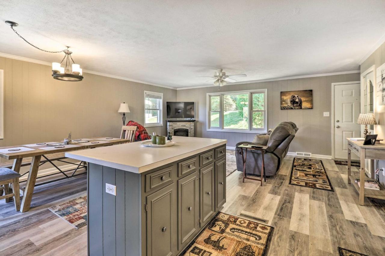 Welcoming Boone Getaway Near Hiking And Skiing! Exterior photo