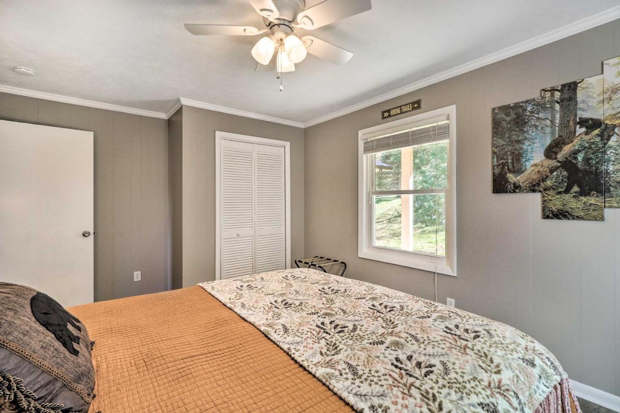 Welcoming Boone Getaway Near Hiking And Skiing! Exterior photo